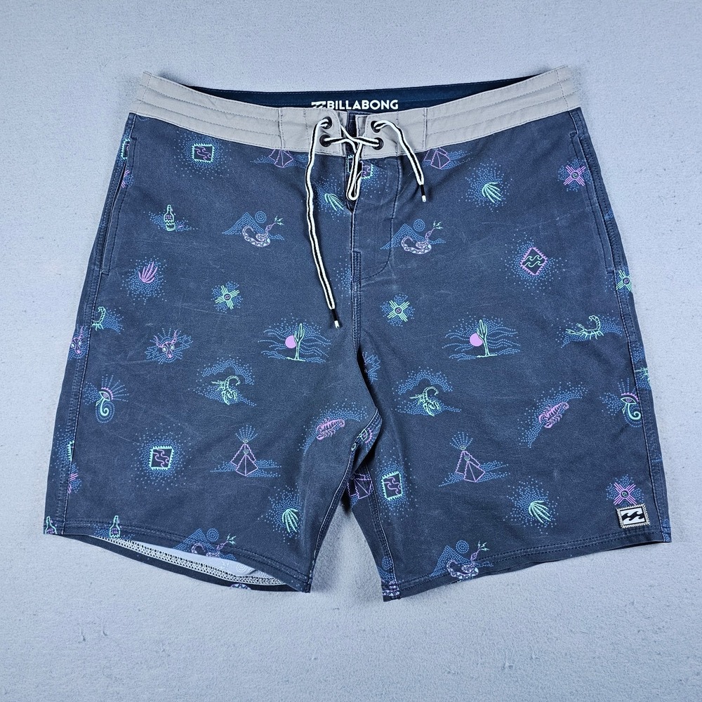 Billabong Sundays Lo Tides Boardshorts Mens 33 Blue 18" Outseam Scorpions Snakes